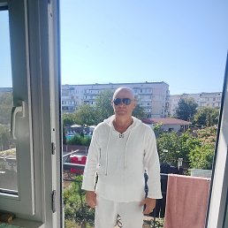 ������, ������, 63 ����