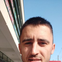 Dinu, 30, 