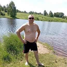 SAHEK, 44, 