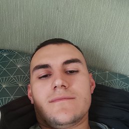 Valeriu, 28, 