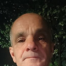 Zoran, 57, 