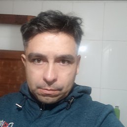 Jorge, 39, 