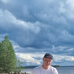 Garik, 41, 