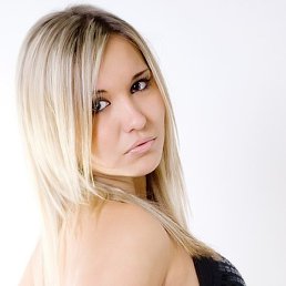 Ilona, , 34 