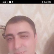 Artur, 40 , -