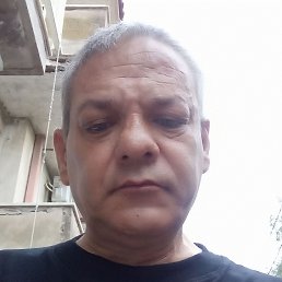 Antonio, 53, 