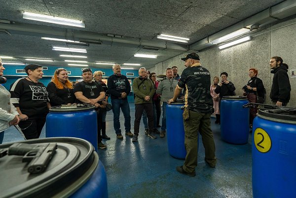 В весну врывайтесь бодро и заряжено с.ССК «КАЛИБР» https://tir-kalibr.ru/.Стрельба в тире из ... - 6