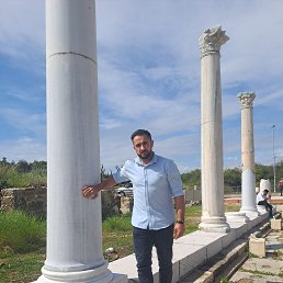 Tako, 31, 