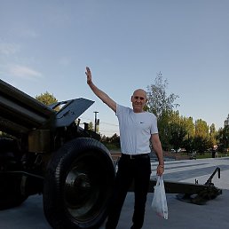 ����, ������, 54 ����