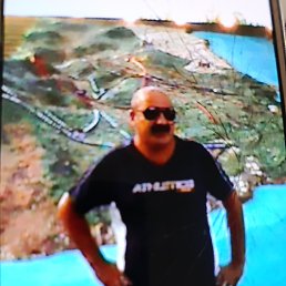 Kemal, 45, 