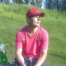 Viktor, 37, 