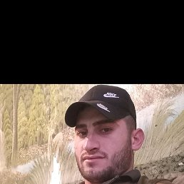 Narek, 29, 
