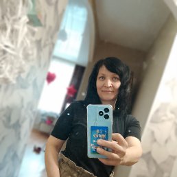 Irishka, 45, 