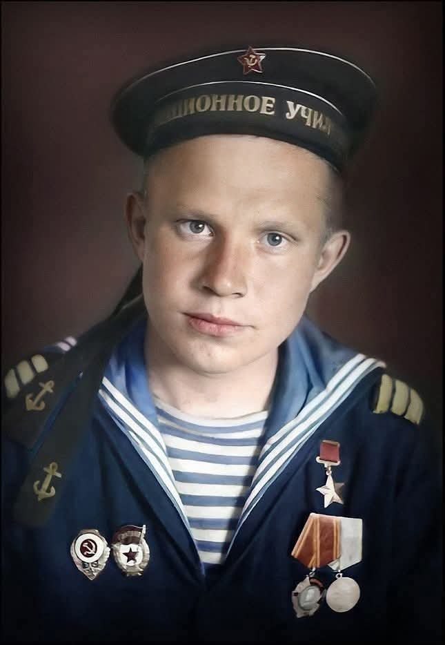 :) ВОССТАВШИЙ ИЗ МОГИЛЫ. Это не голливудская сказка. Это история простого русского парня из Сибири, ...