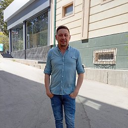 Alisher, 41, 