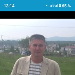 Tomas, 46, 