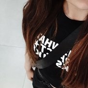 Anna, 18 , 