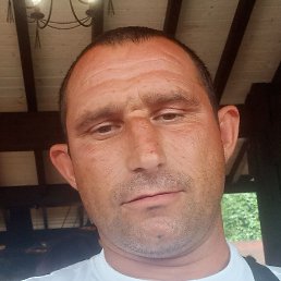 ������, ������, 35 ���