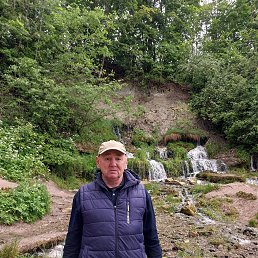 , 62, 