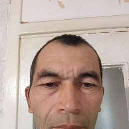 Gulom, 41, 