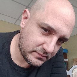 Cristian, 41,  