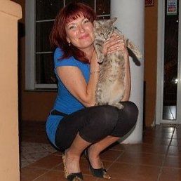 Niuka, 39, 
