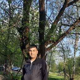 Niku, 39, 