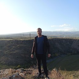 HAYKO, 33, 