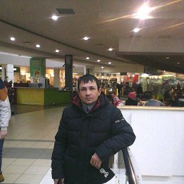 jasurbek, 40, 