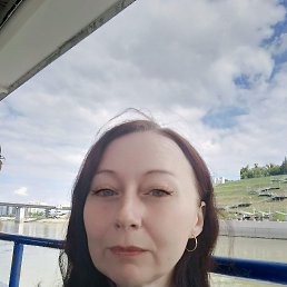 Lilya, 47, 