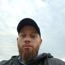 Artyr, 37, 