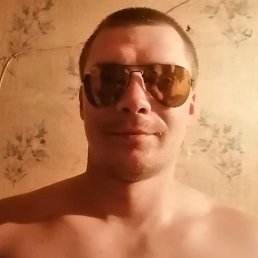 ������, �������, 33 ����