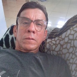 Paulo, 51, 