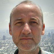 Roman, 51 ���, ������