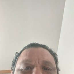 Tommy, 43, 