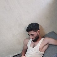 Ali, 25 , 