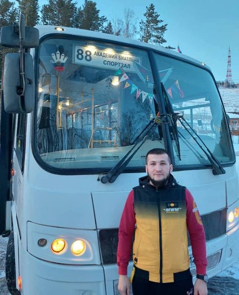 История добра: водитель маршрутки помог восьмилетнему пассажиру. На каникулах в 88-й автобус в ...