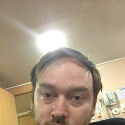 Roman, 35, 