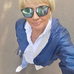 Inna, 52, 