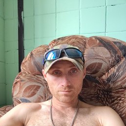 , 32, 