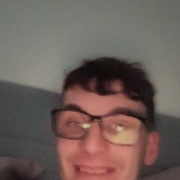 Liam, 25, 