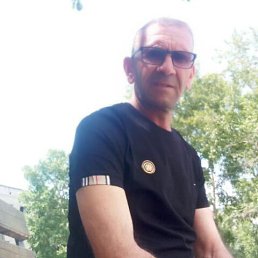 Alik, 54, 