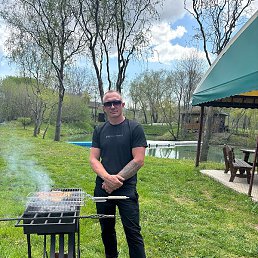 ����, ������, 33 ����