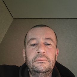 �������, 42 ����, �������������-����������