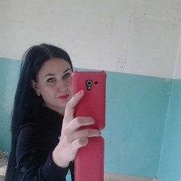 Анастасия, 28, Железногорск