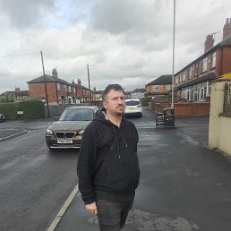 Sam, 43, 