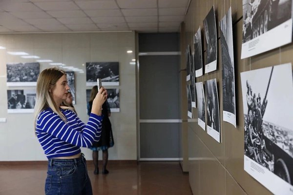 Фотовыставка «Освобождение. Путь к Победе. Тыл» открылась в библиотеке СФУ. Проект посвящен 80-летию ...
