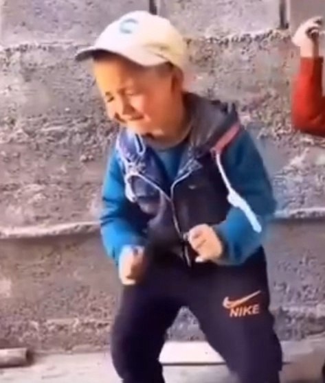 �� � ������
