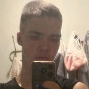 Denis, 23 года, Москва Denis, 23 года, Москва