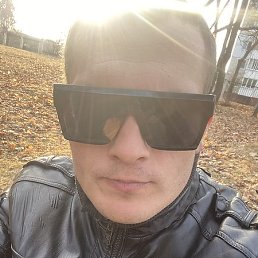 Akagen, �������, 33 ����